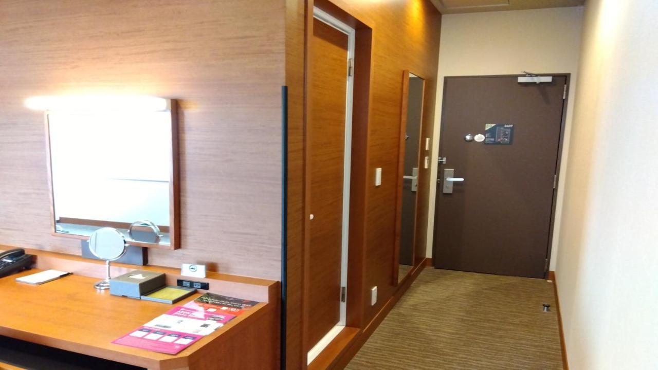 Odysis Suites Osaka Airport Hotel Ідзумі-Сано Екстер'єр фото