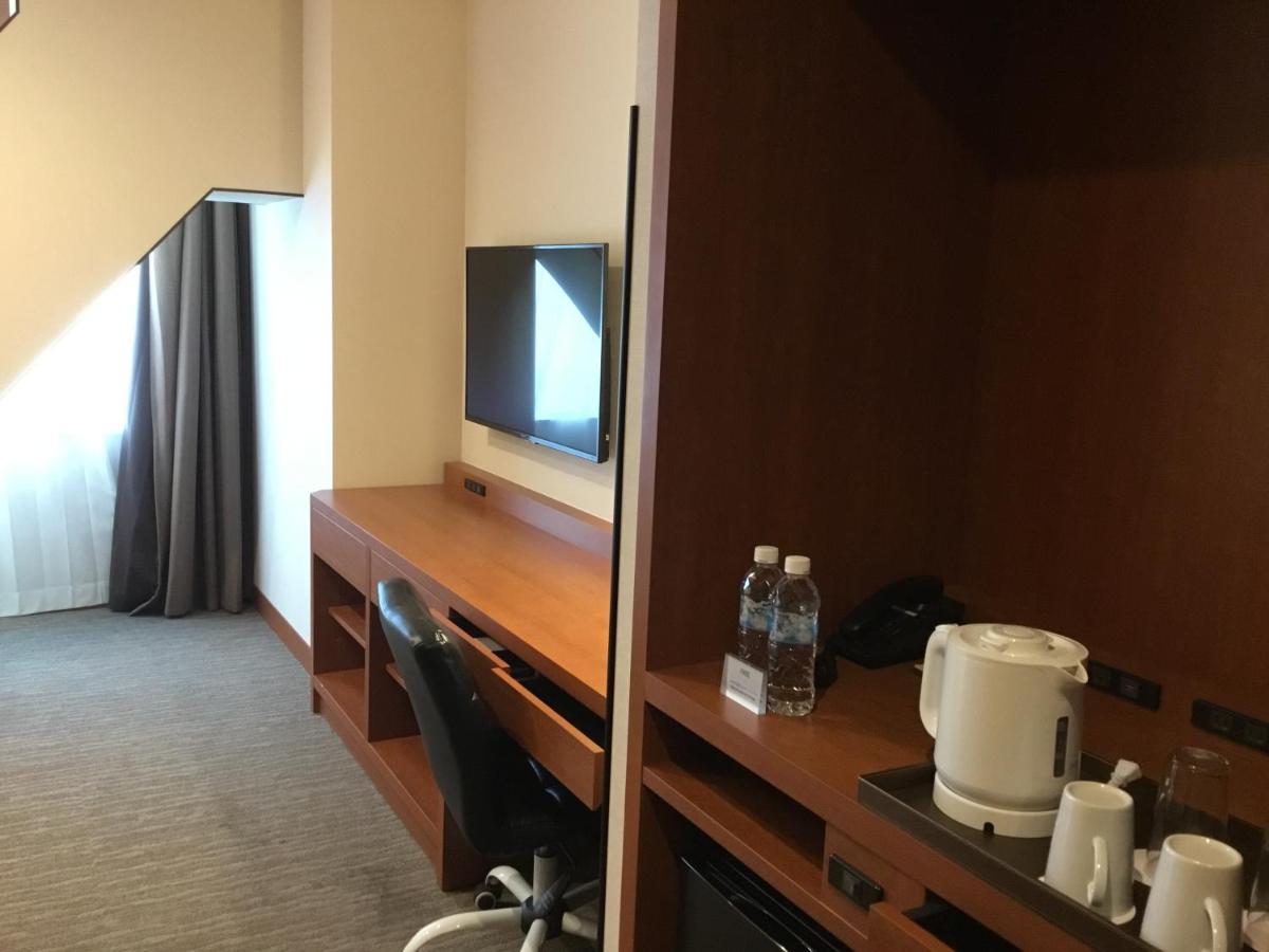 Odysis Suites Osaka Airport Hotel Ідзумі-Сано Екстер'єр фото