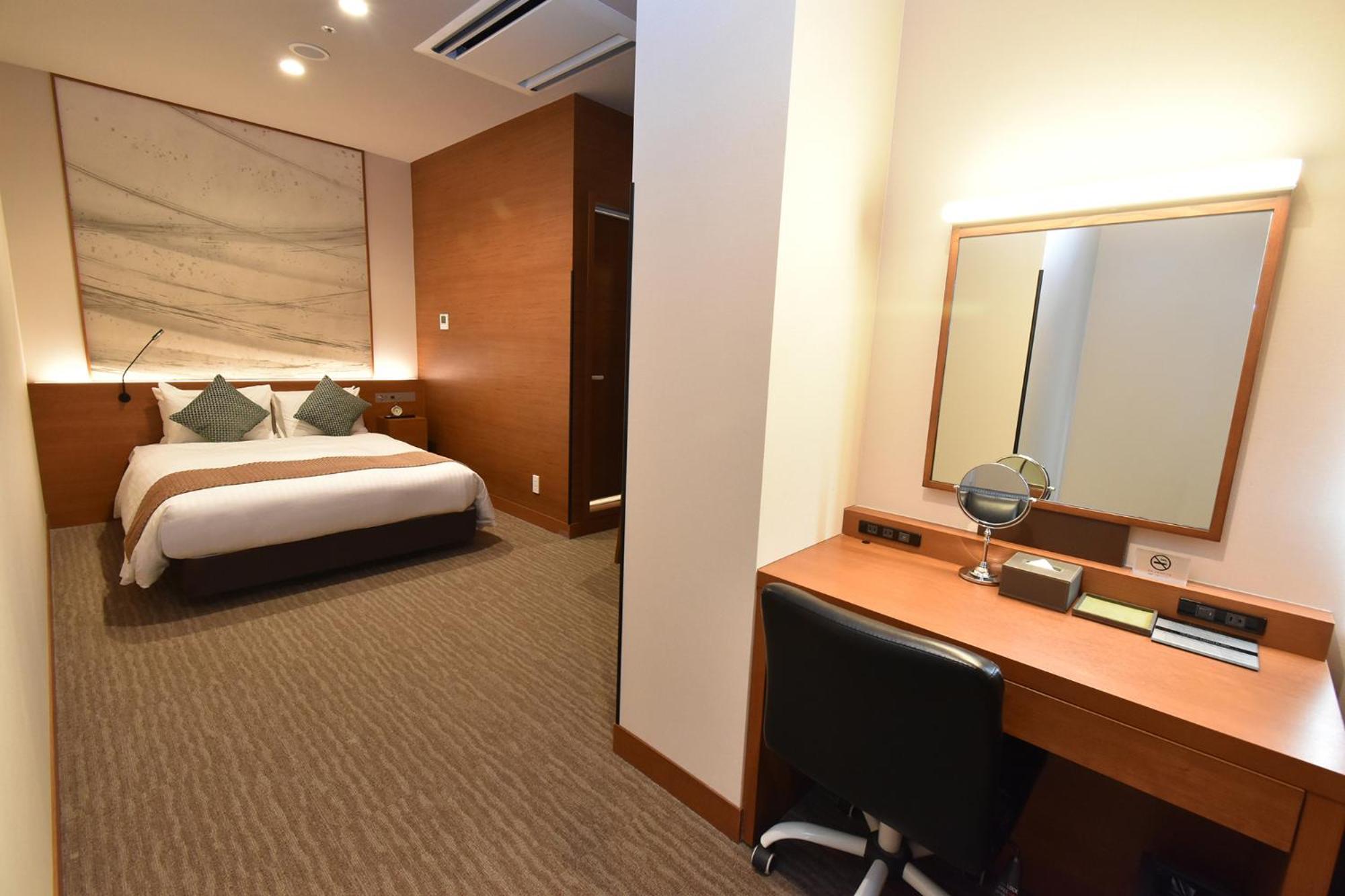 Odysis Suites Osaka Airport Hotel Ідзумі-Сано Екстер'єр фото